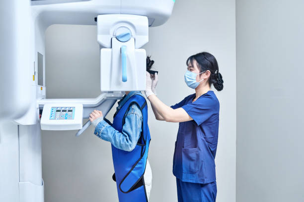 Best Emergency Root Canal Treatment in Amberley, OH